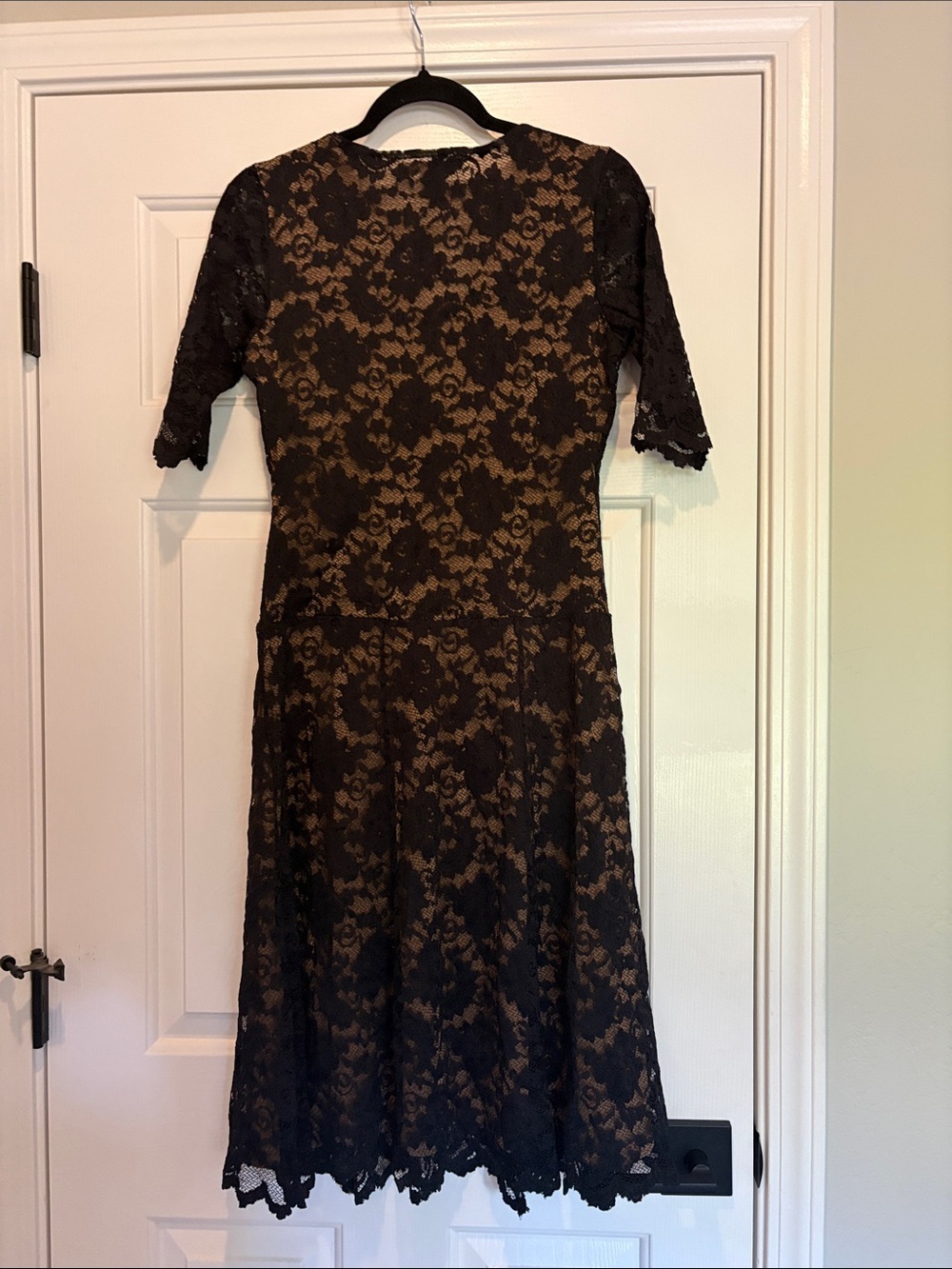 CAbi Black Lace V-Neck Midi Dress size medium - Picture 2 of 5